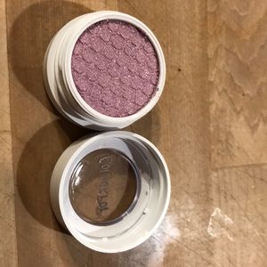 Colourpop eyeshadow in Soul-Cialize.